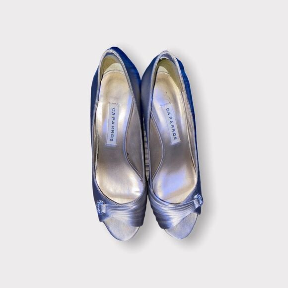 Caparros Tan Satin Shoe Size 10 B - Picture 1 of 5